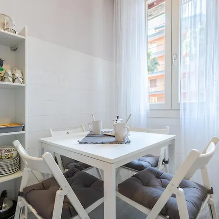 Hostdomus-beach House * Borghetto Santo Spirito